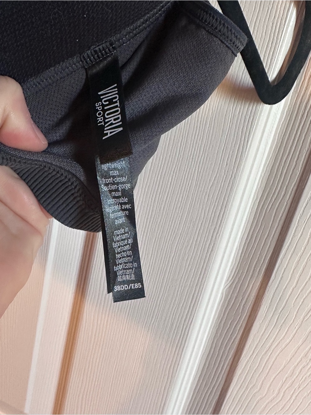 Victoria Secret Front-Zip Leopard Support Sports Bra - Black/Gray - Picture 2 of 3